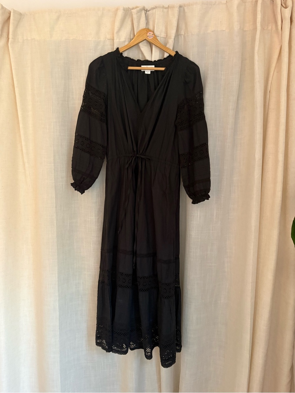 Velvet by Graham & Spencer Black Cotton Crochet-Trim Midi Dress – Size S